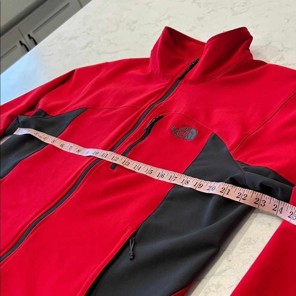 The North Face Men's Apex Bionic Softshell Jacket Red Grey Large